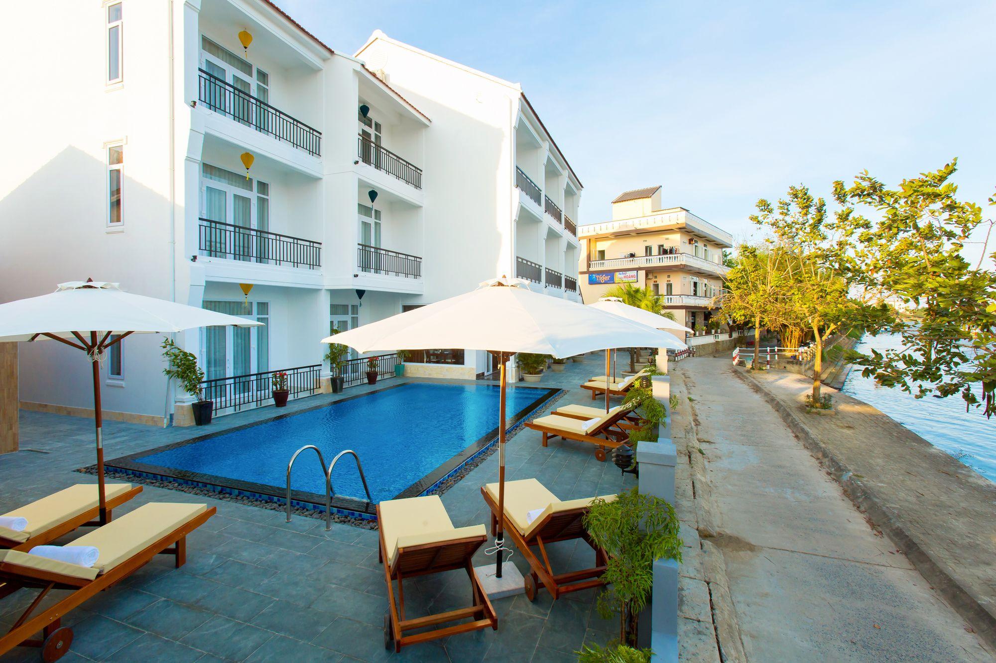Riverside White House Hotel Хойан Экстерьер фото